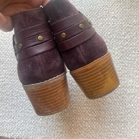 Clarks Marron (Purple) Suede Slip On Ankle Boots - Picture 6 of 8